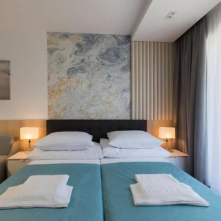Apartmanhotel Przy Porcie - Z Aneksami Kuchennymi Ustka