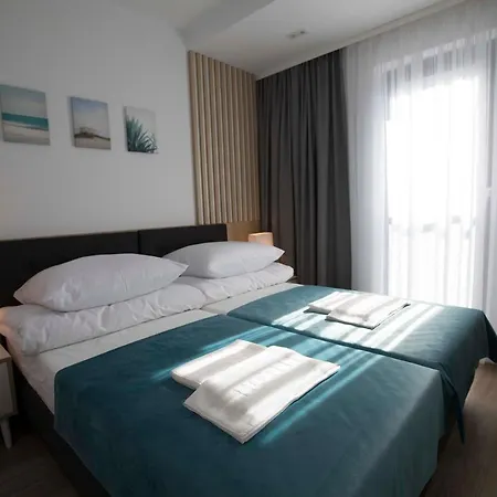 Aparthotel Przy Porcie - Z Aneksami Kuchennymi