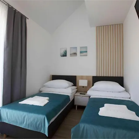 Przy Porcie - Z Aneksami Kuchennymi 3*