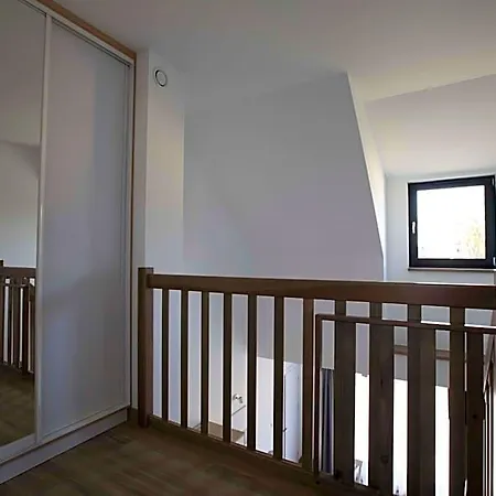 Apartahotel Przy Porcie - Z Aneksami Kuchennymi 3*