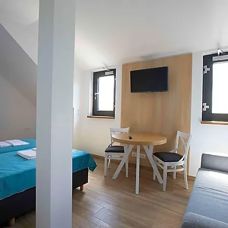 Appart hôtel Przy Porcie - Z Aneksami Kuchennymi Ustka
