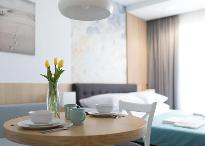 Przy Porcie - Z Aneksami Kuchennymi 乌斯特卡