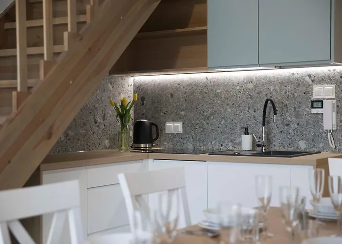 Przy Porcie - Z Aneksami Kuchennymi 3* 乌斯特卡