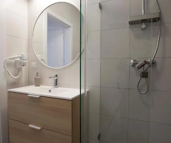 Przy Porcie - Z Aneksami Kuchennymi 乌斯特卡