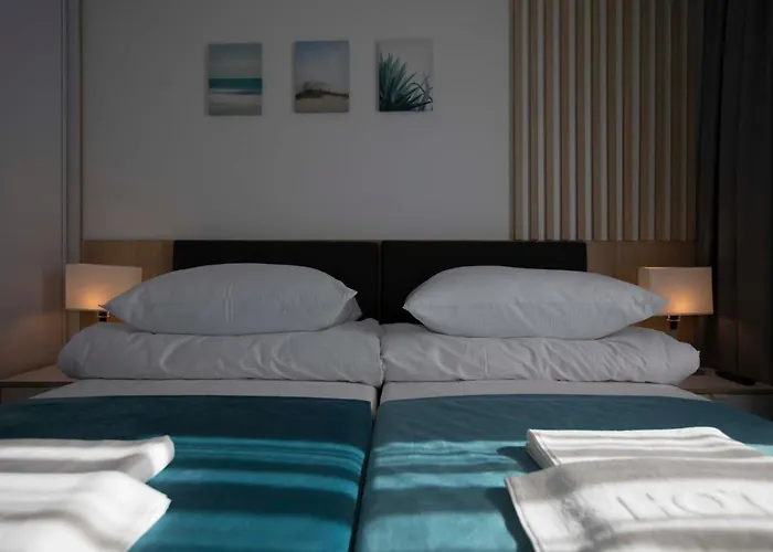 Przy Porcie - Z Aneksami Kuchennymi 乌斯特卡