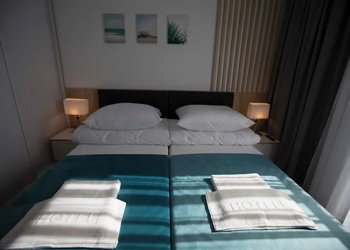 Przy Porcie - Z Aneksami Kuchennymi 3* 乌斯特卡