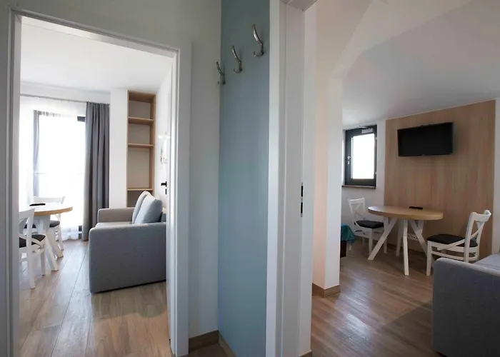 Przy Porcie - Z Aneksami Kuchennymi 3* 乌斯特卡